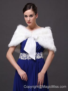 High Quality Rabbit Fur Special Occasion / Wedding Shawl In Ivory With V-neck